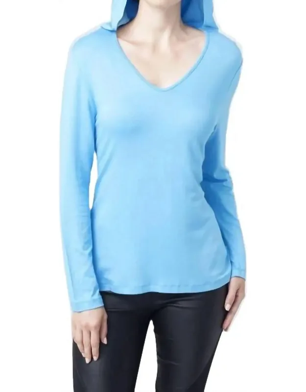 Hooded V-neck Top