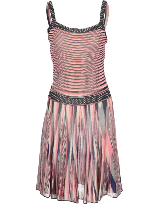 Sleeveless Pattern Knit Dress