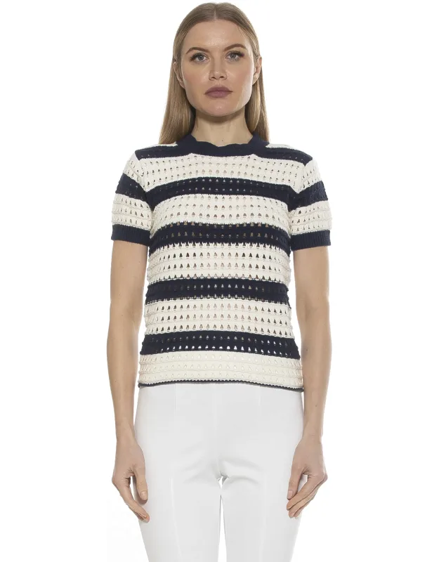 Chloe Crochet Top Short Sleeve, Constructing Stripes