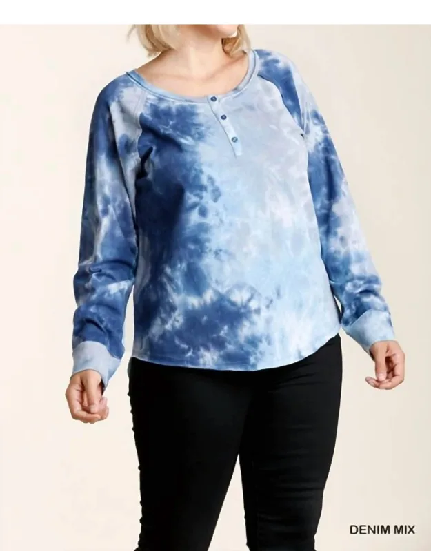 Tie Dye Button Front Raglan Sleeve Top With Raw Hem