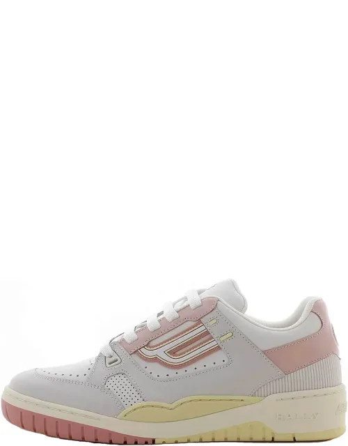 Kuba Sneakers