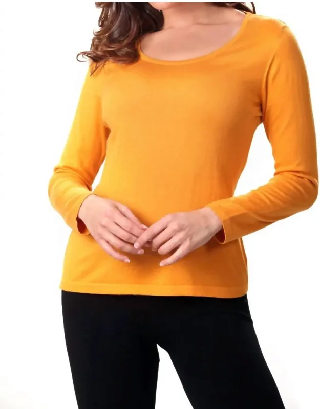 Scoop Neck Top
