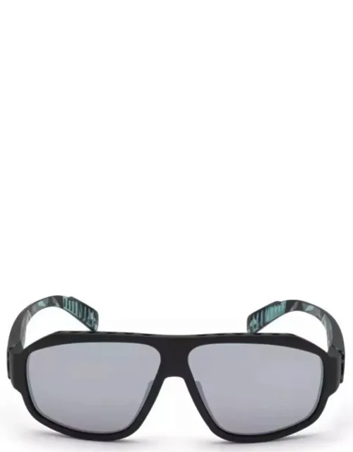 Sp0025s Pilot Sunglasses With 100% Uva/uvb Protection And Comfortable Fit
