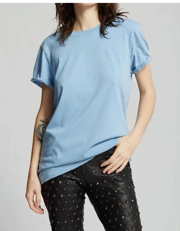 Distressed Tee Fitted Super Soft
