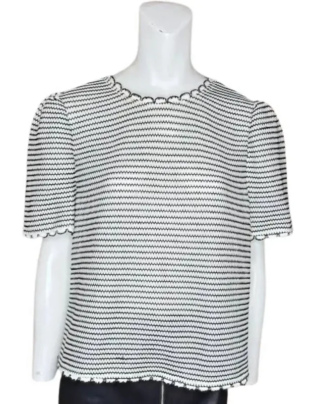 Scallop Trim Short Sleeve Top