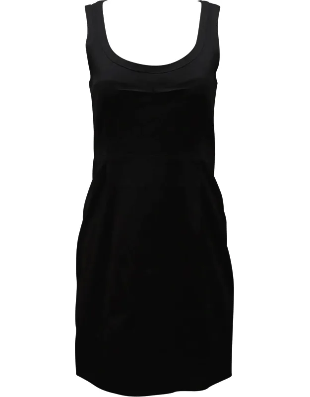 Scoop Neckline Fitted Dress