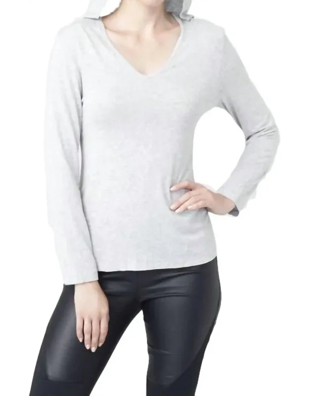 Hooded V-neck Top