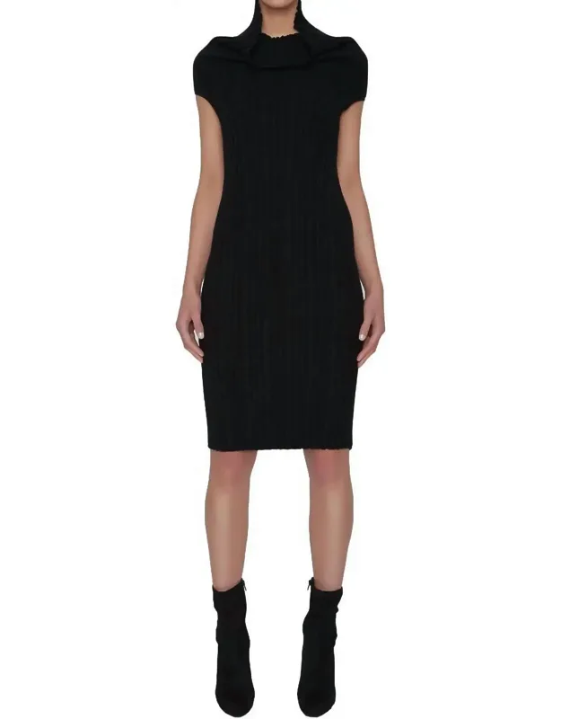 Ribbed Cashmere Dress
