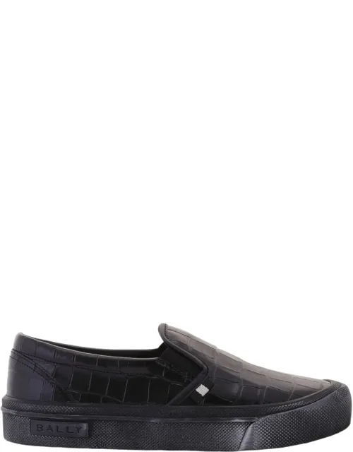 Leory Croc Embossed Leather Sneakers