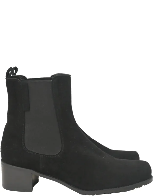 Laine Chelsea Boots