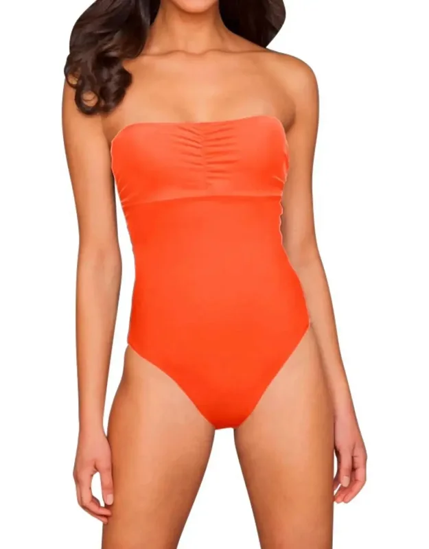 Underwire Bandeau One-piece Swimsuit