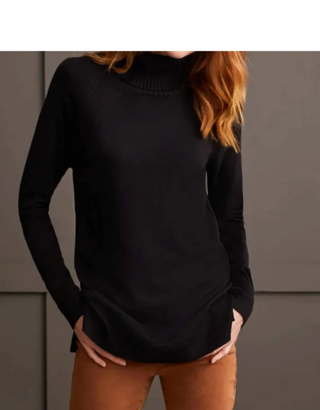 Cowl Neck Sweater With Elegant Design And Textured Pattern