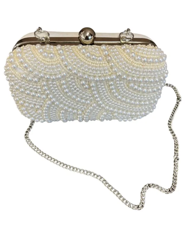 Pearl Purse With Chain Strap