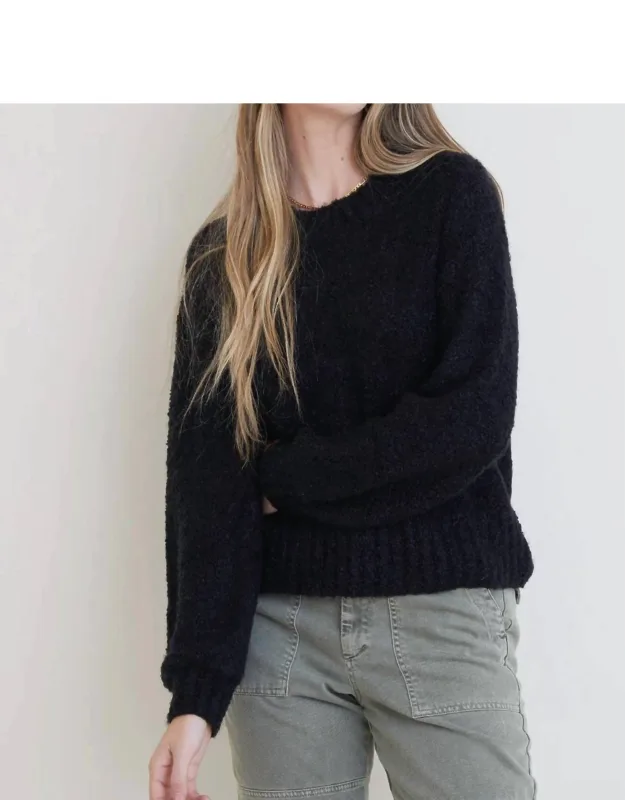 Long Sleeve Crew Neck Sweater