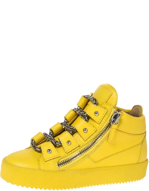 Leather Sneakers With Gold Chain Laces And Dual Zips