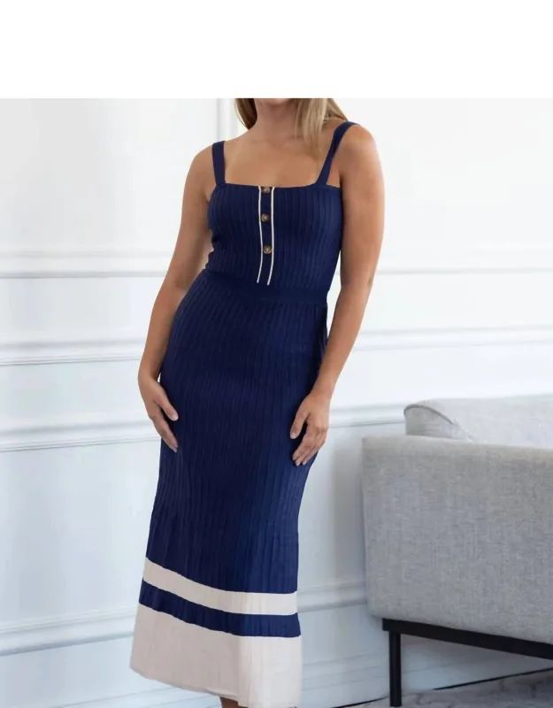 Ribbed Maxi Dress