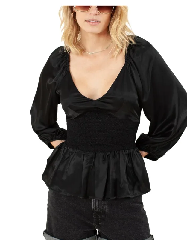 Solid V-neck Silk-blend Top