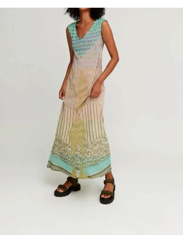 Sleeveless Maxi Dress