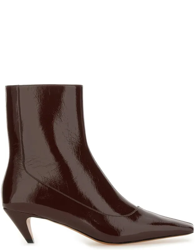 Boots "spur"