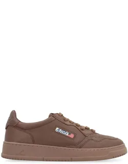 Medalist Low-top Sneakers