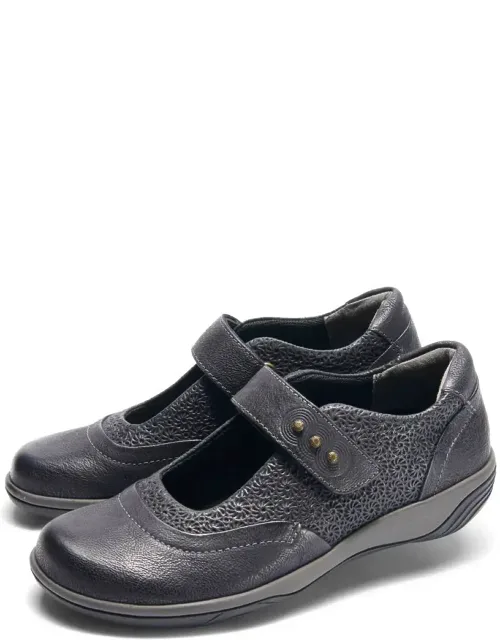 Aloe Mary Jane Shoes