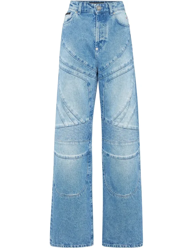 Skater Fit Denim Trousers With Stitched Details And Logoed Patch