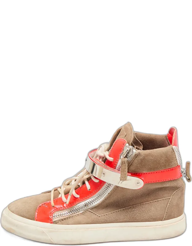 Coby High Top Sneakers With Comfortable Insoles