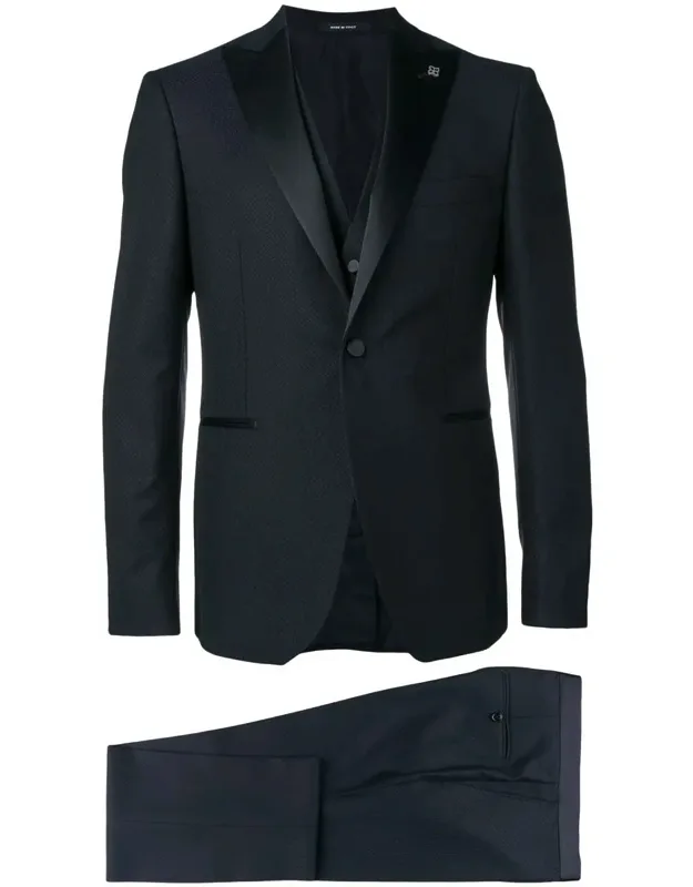 Three-piece Suit With Peaked Lapels And Tailored Design