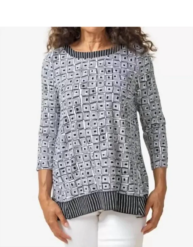 Travel Mix Pleat Back Tunic