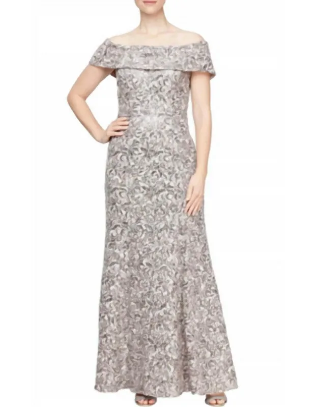 Off The Shoulder Maxi Dress
