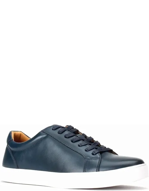 Jaxson Low Top Sneakers
