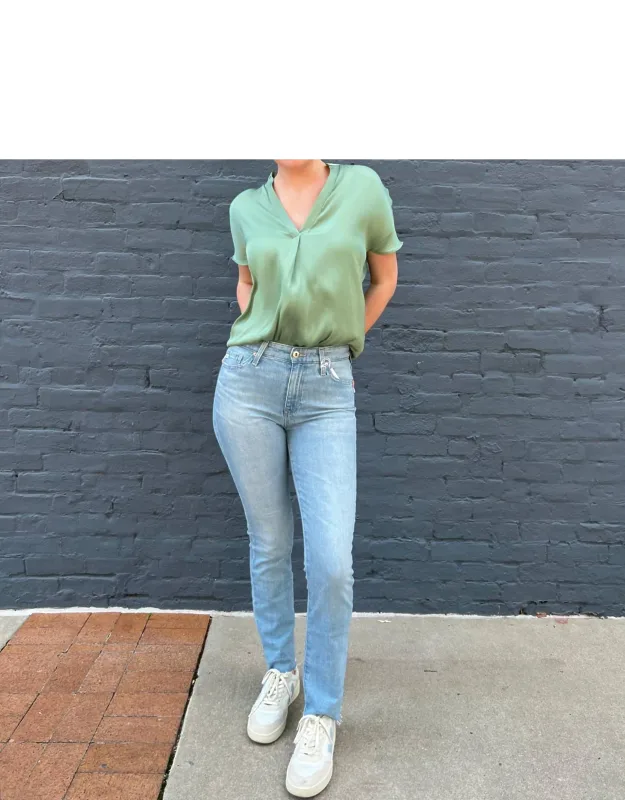 Mari High-rise Slim Straight Jeans With Comfort-fit And Practical Pockets