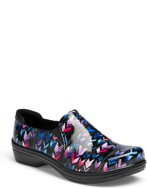 Moxy Patent Leather Nursing Clogs