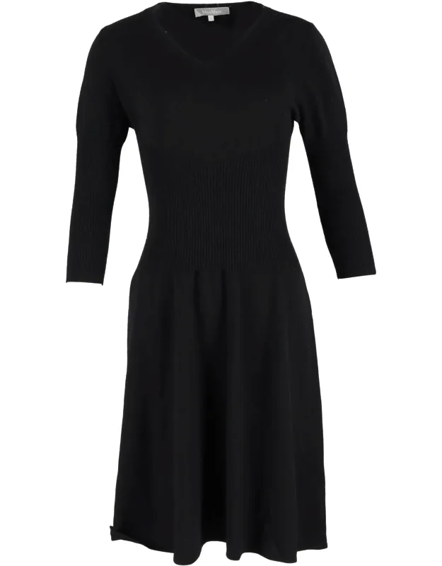 V-neck 3/4 Sleeve Midi Dress