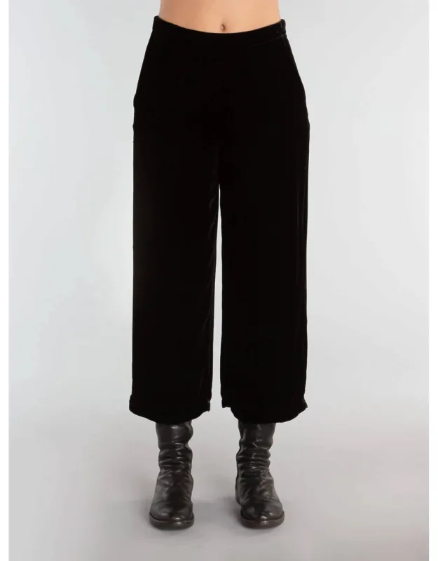Wide Leg Crops