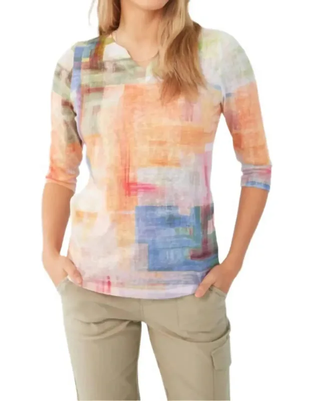 Three Quarter Sleeve V-neck Top