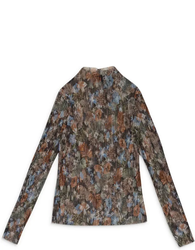 Floral Pleated Turtleneck