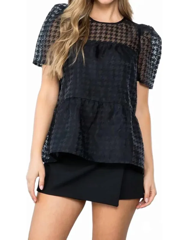 Mesh Short Sleeve Top
