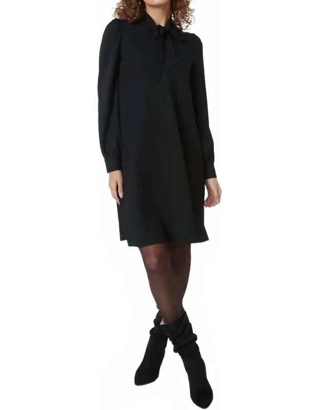 Long Sleeve Dress With Bow