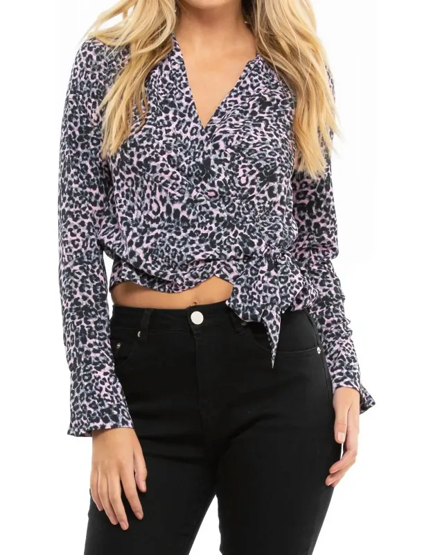 Willa V-neck Long Sleeve Top