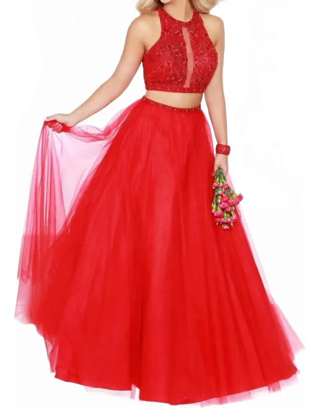 Sleeveless Prom Dress