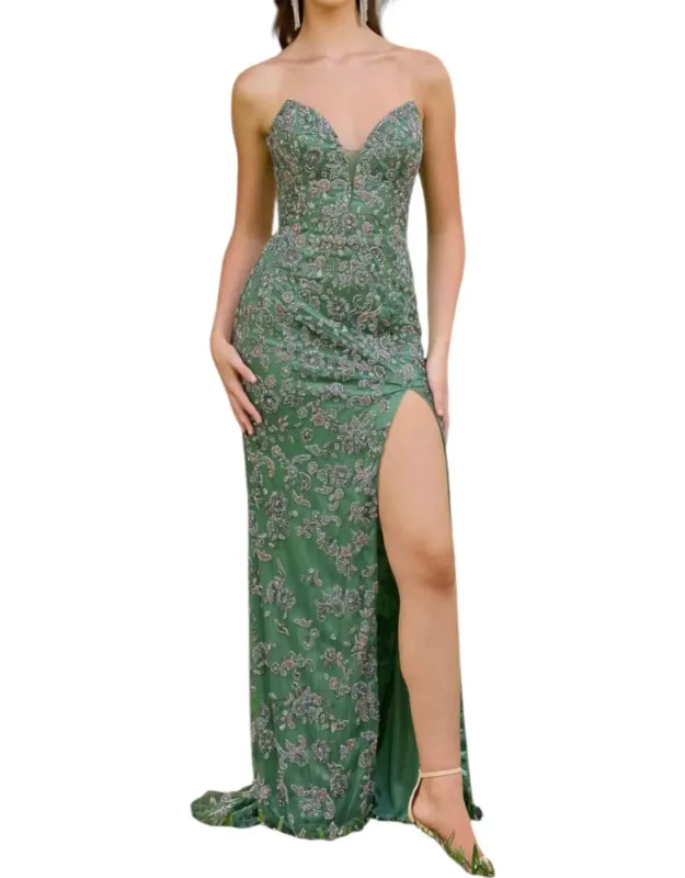 Strapless V-neck Prom Dress