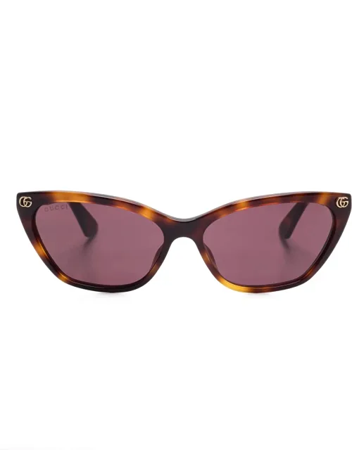 Gucci Cat-eye Sunglasses With Uv-protective Lenses And Curved Tips