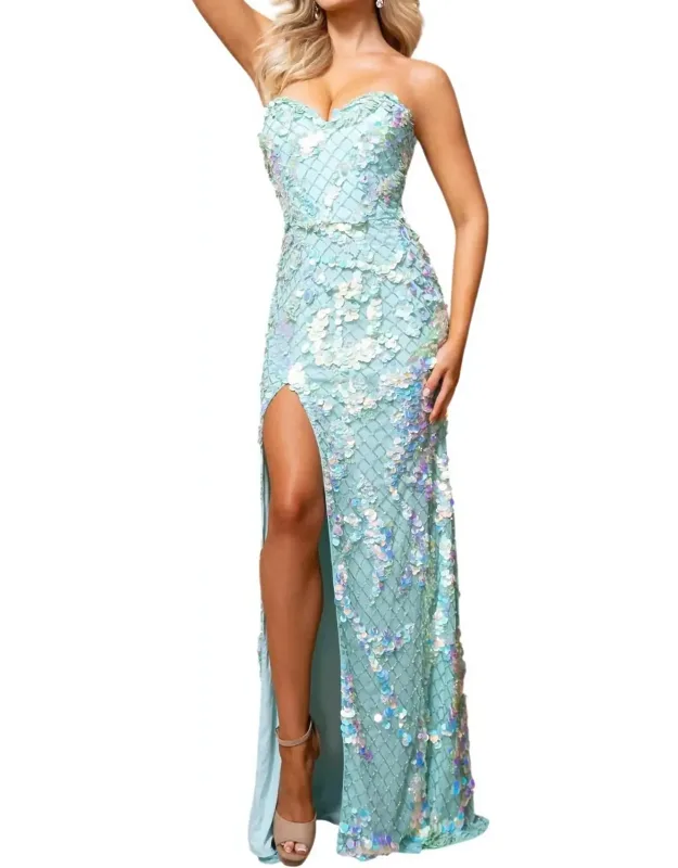 Strapless Figure-hugging Silhouette Prom Dress
