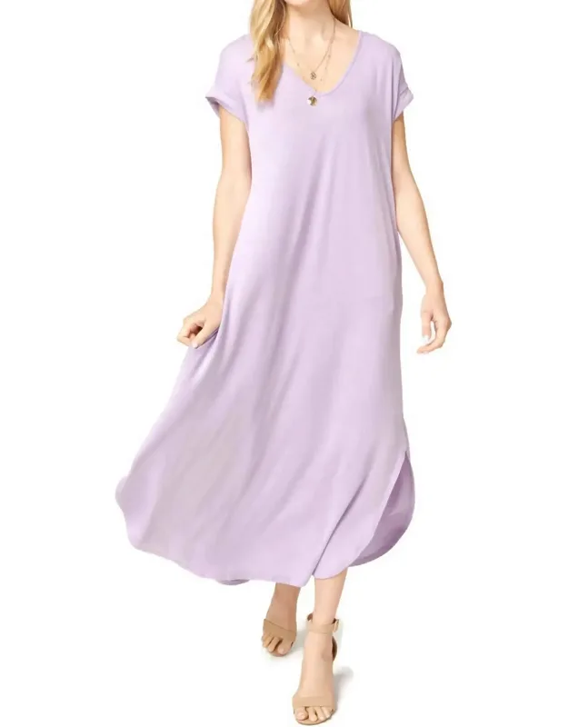 Everyday Pocket Maxi Dress With A-line Silhouette And Side Seam Pockets