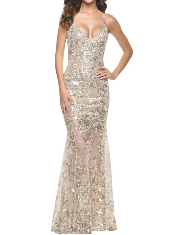 Stunning Sequin V-neck Fitted Prom Dress