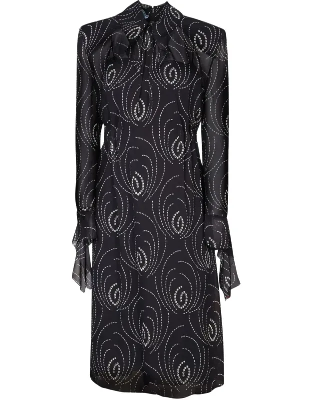 Dress With Long Sleeves And Straight Hem