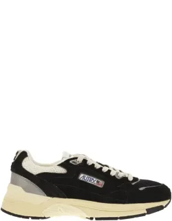 Hyperway Sneakers