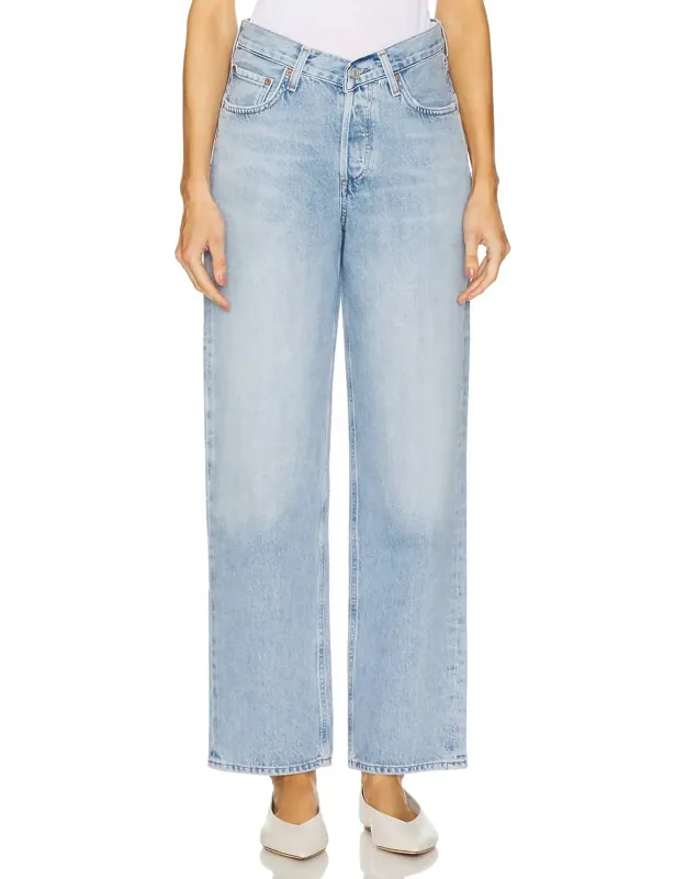 V-baggy Jeans With High-rise Fit And Button Fly Closure