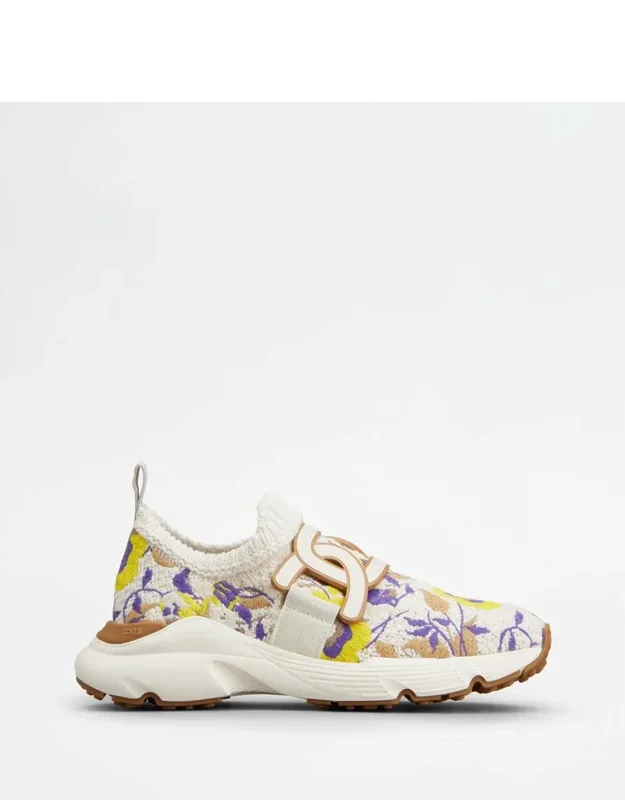 Kate Slip-on Sneakers With Running-inspired Outsole And Leather Chain